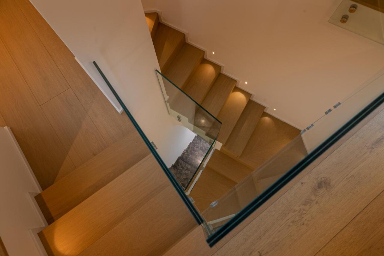צ'פאלו Palazzo Raho Suites מראה חיצוני תמונה