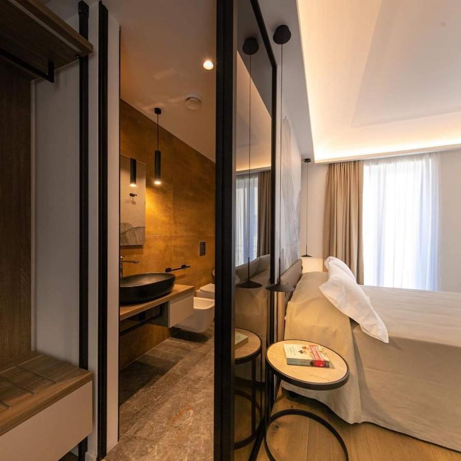 צ'פאלו Palazzo Raho Suites מראה חיצוני תמונה